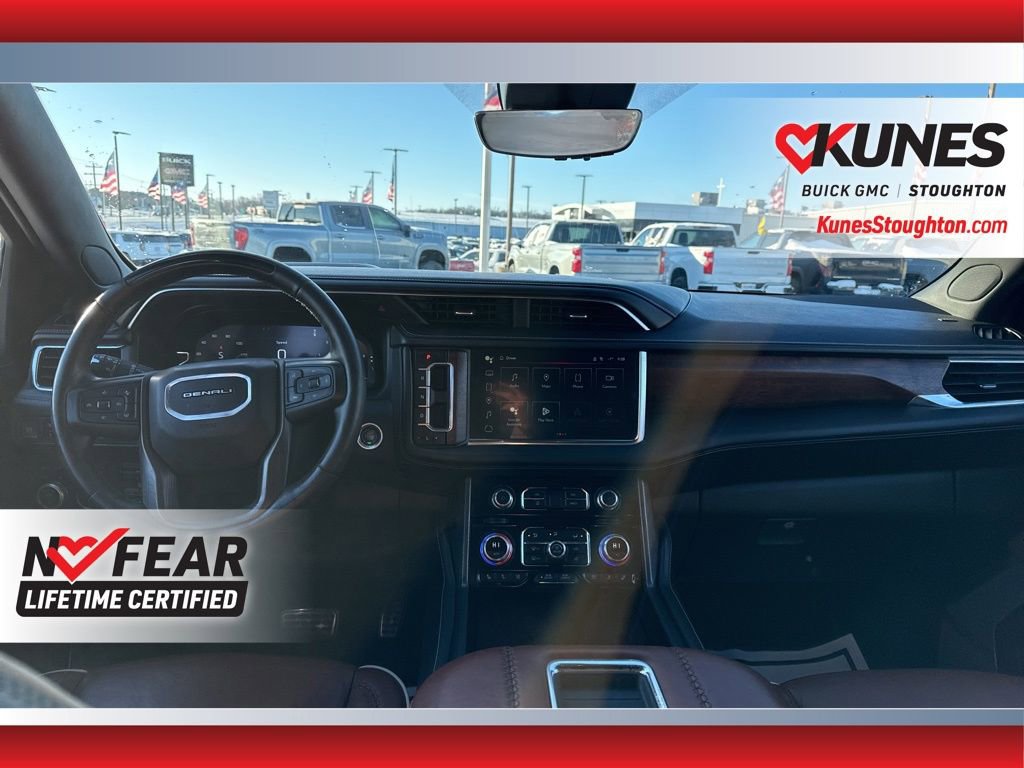 Used 2024 GMC Yukon XL Denali Ultimate AWD/4WD image 33