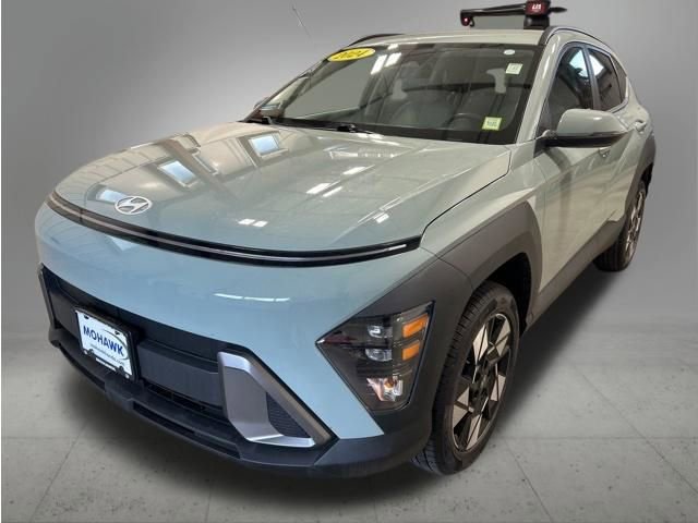 Used 2024 Hyundai Kona SEL AWD/4WD image 1