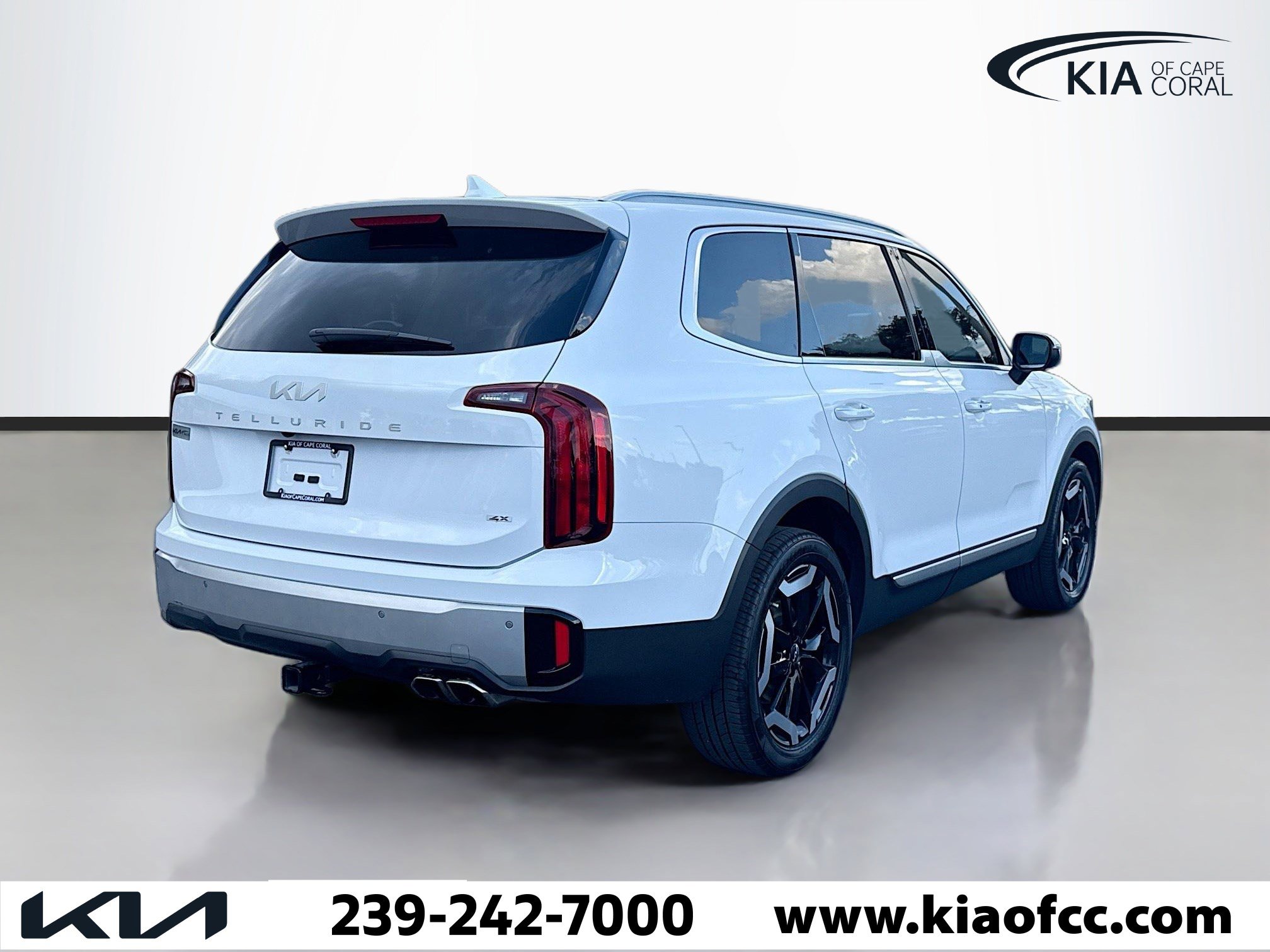 Certified 2024 Kia Telluride S w/ S Sunroof Package image 5