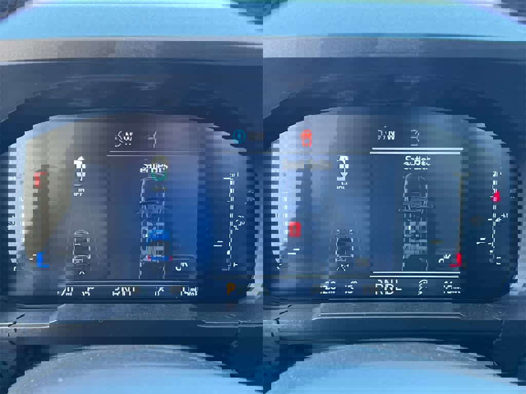 New 2025 Ford Maverick XLT w/ XLT Luxury Package image 24