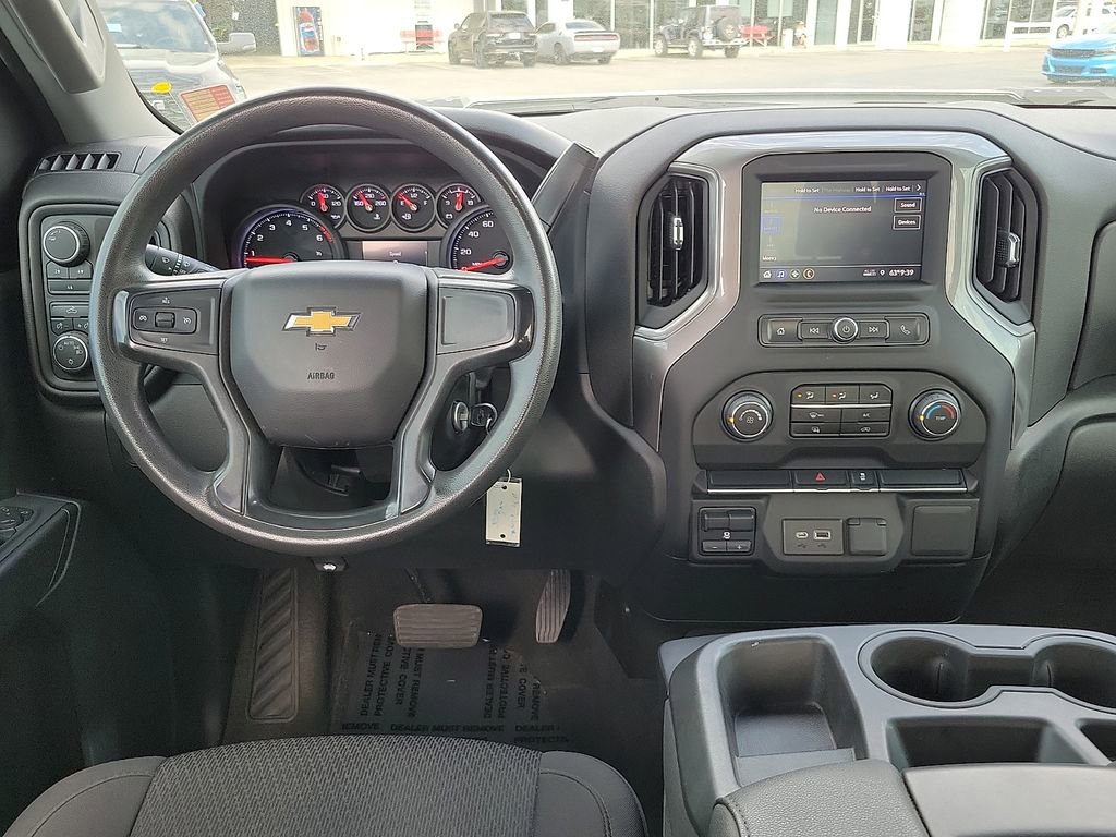 Used 2023 Chevrolet Silverado 2500 Custom w/ Gooseneck/5TH Wheel Package AWD/4WD image 10
