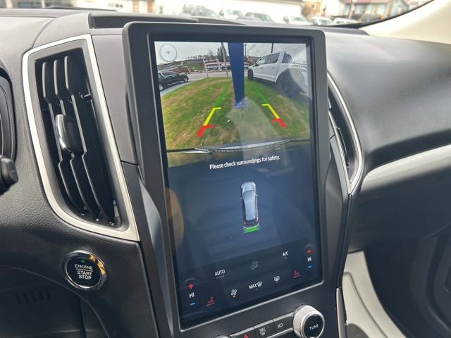Used 2023 Ford Edge SEL AWD/4WD image 24