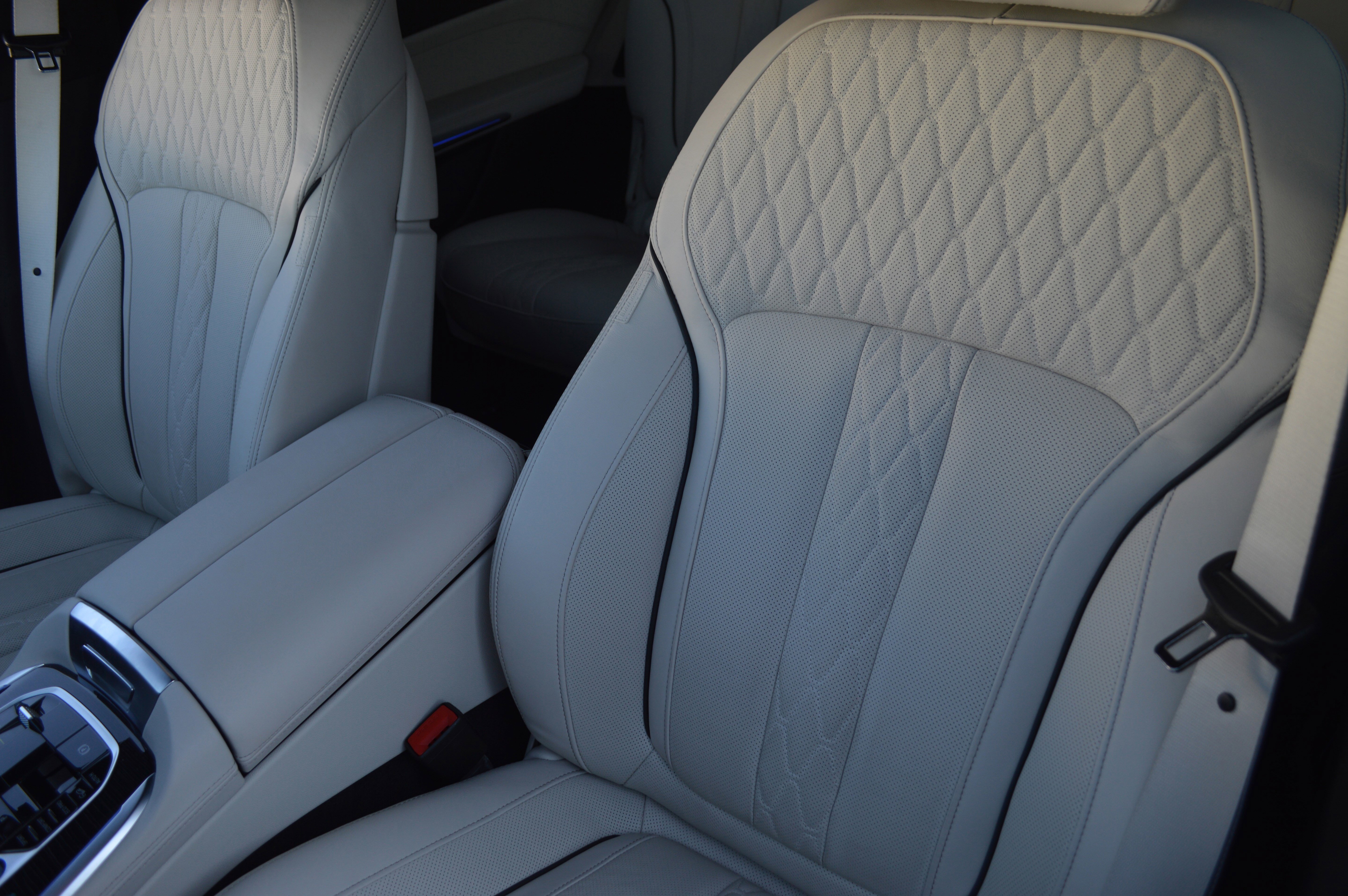 Certified 2025 BMW X7 xDrive40i image 26