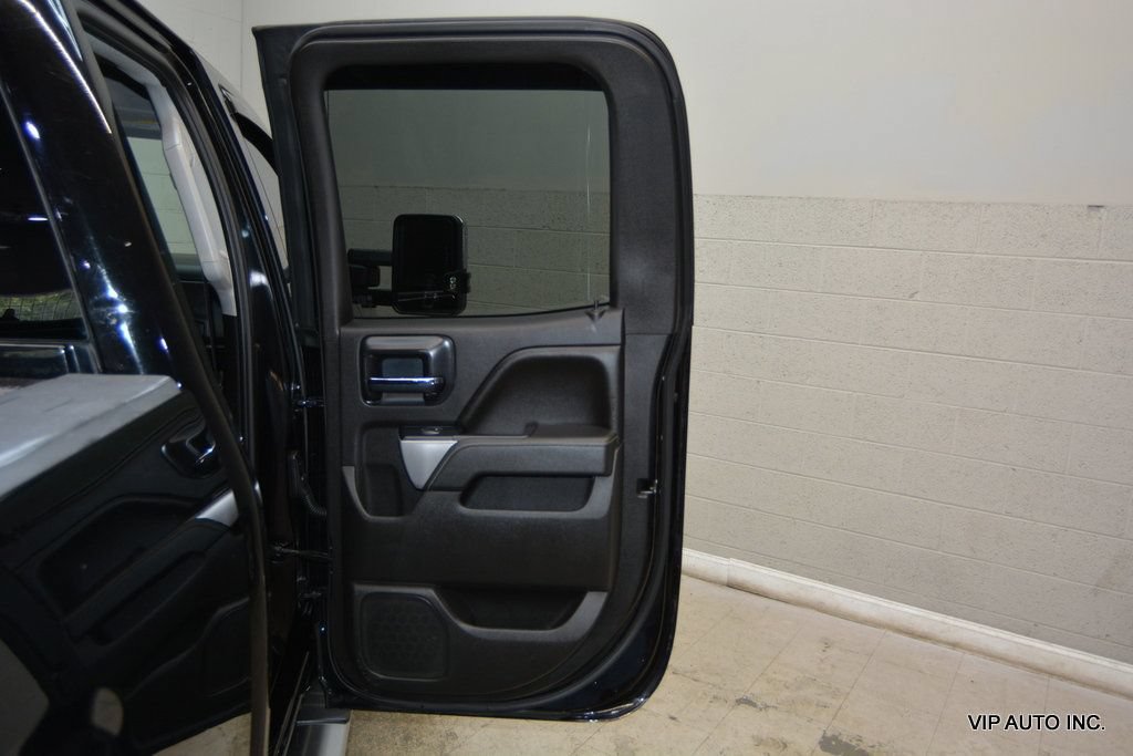 Used 2015 Chevrolet Silverado 2500 LT w/ LT Convenience Package AWD/4WD image 10