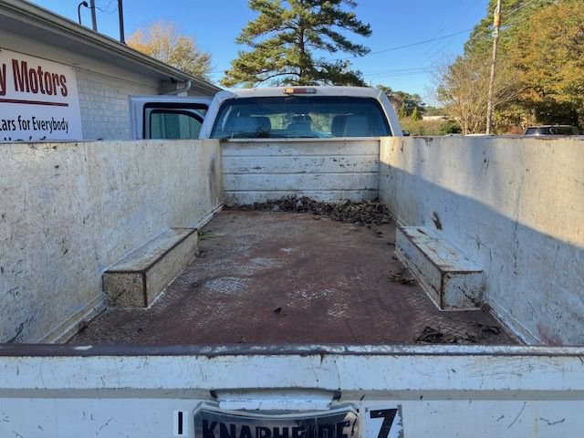 Used 2016 Ford F550 4x4 Crew Cab Super Duty image 15