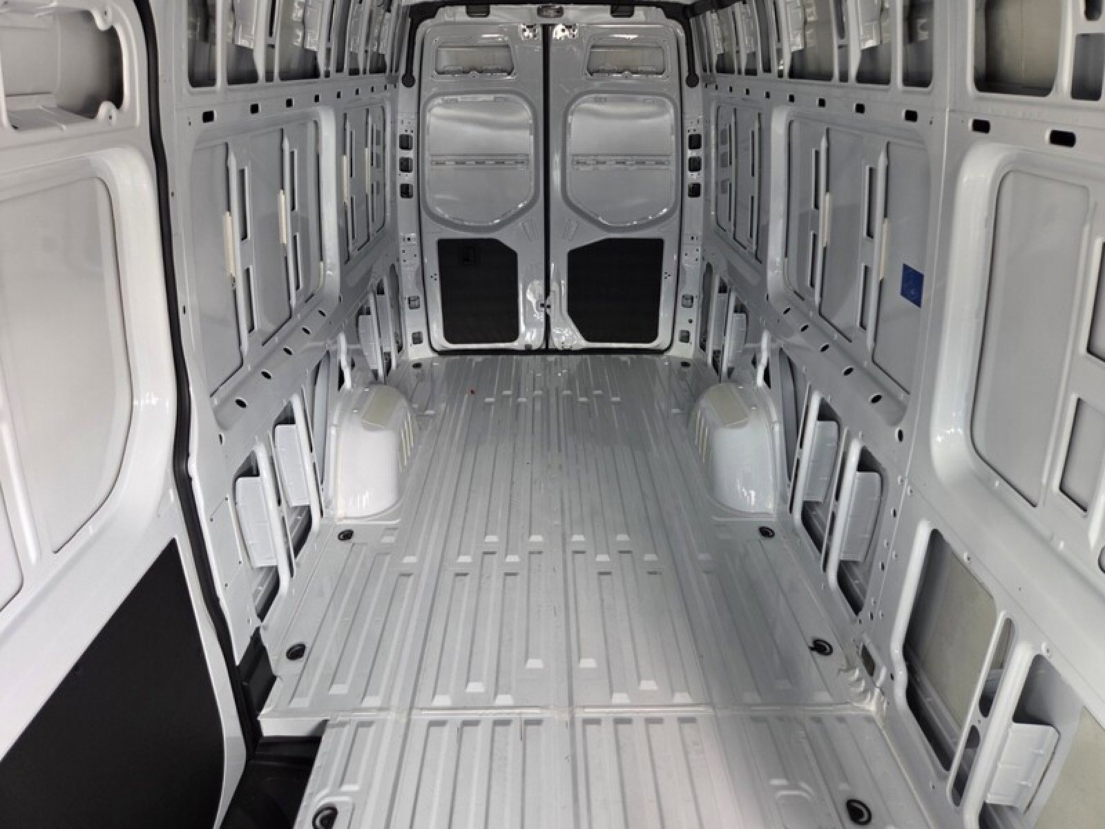 New 2024 Mercedes-Benz Sprinter 2500 image 16