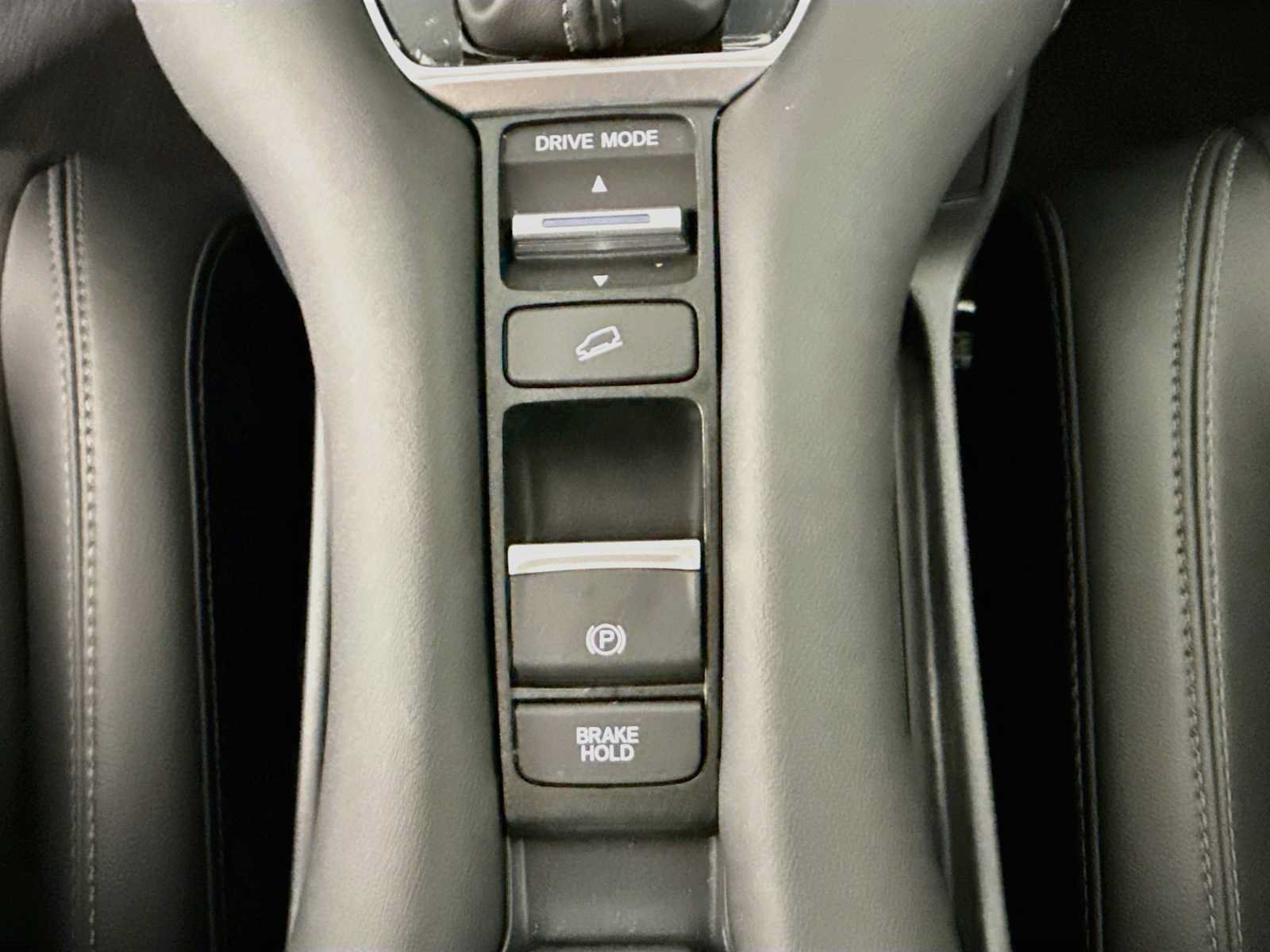 Used 2026 Honda HR-V EX-L image 21