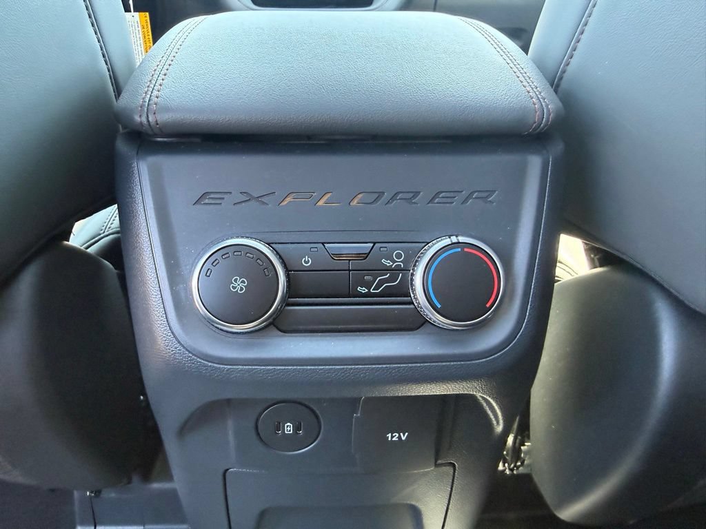 New 2026 Ford Explorer Active w/ Active Comfort Package AWD/4WD image 35
