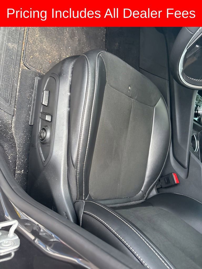Used 2025 Jeep Grand Cherokee L Altitude RWD image 16