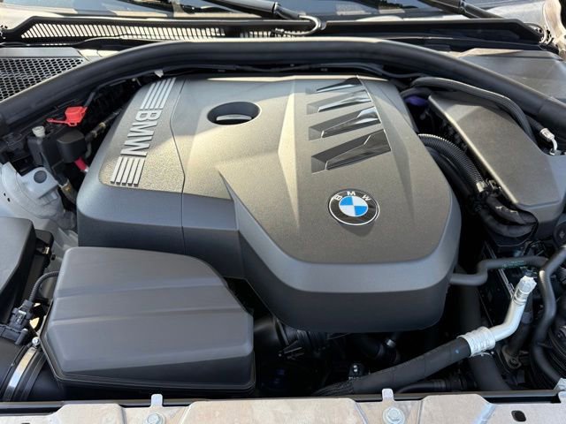 Used 2025 BMW 330i xDrive Sedan w/ M Sport Package image 32