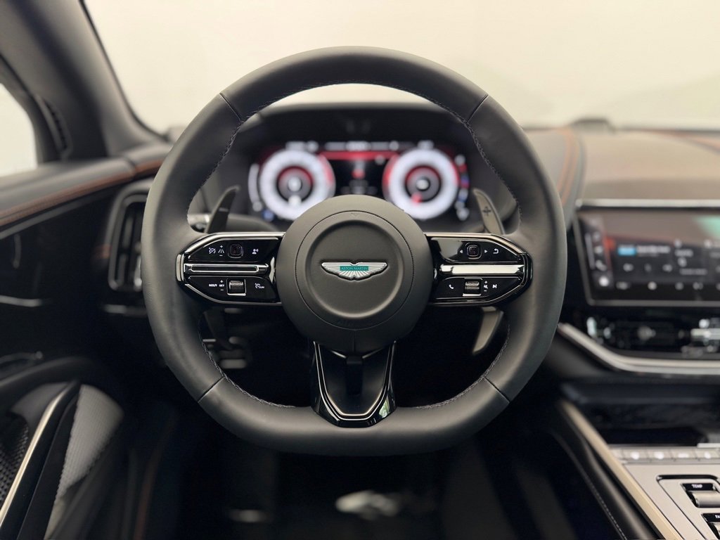 New 2025 Aston Martin DBX 707 image 9