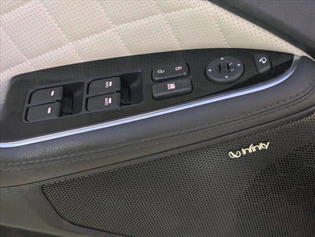 Used 2015 Kia Optima SX image 8