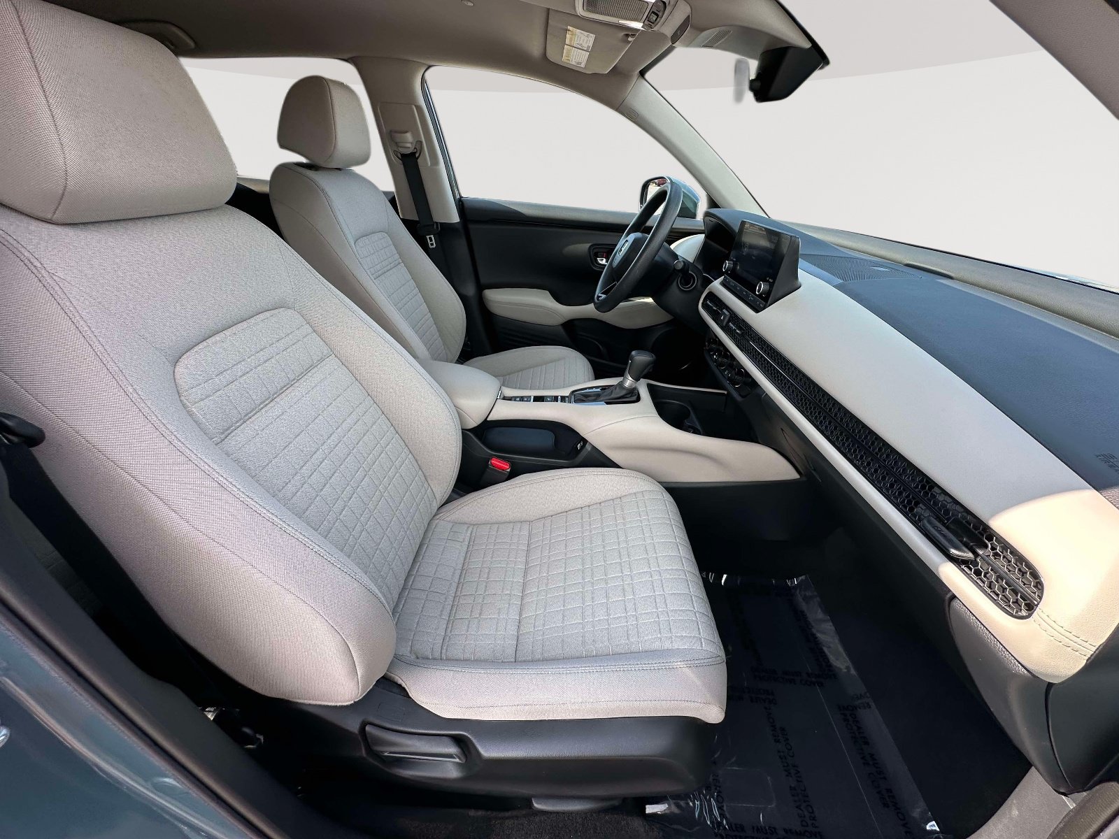 Used 2023 Honda HR-V LX image 25