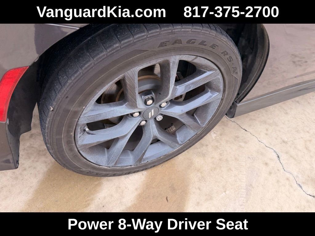 Used 2023 Dodge Charger R/T w/ Blacktop Package image 10