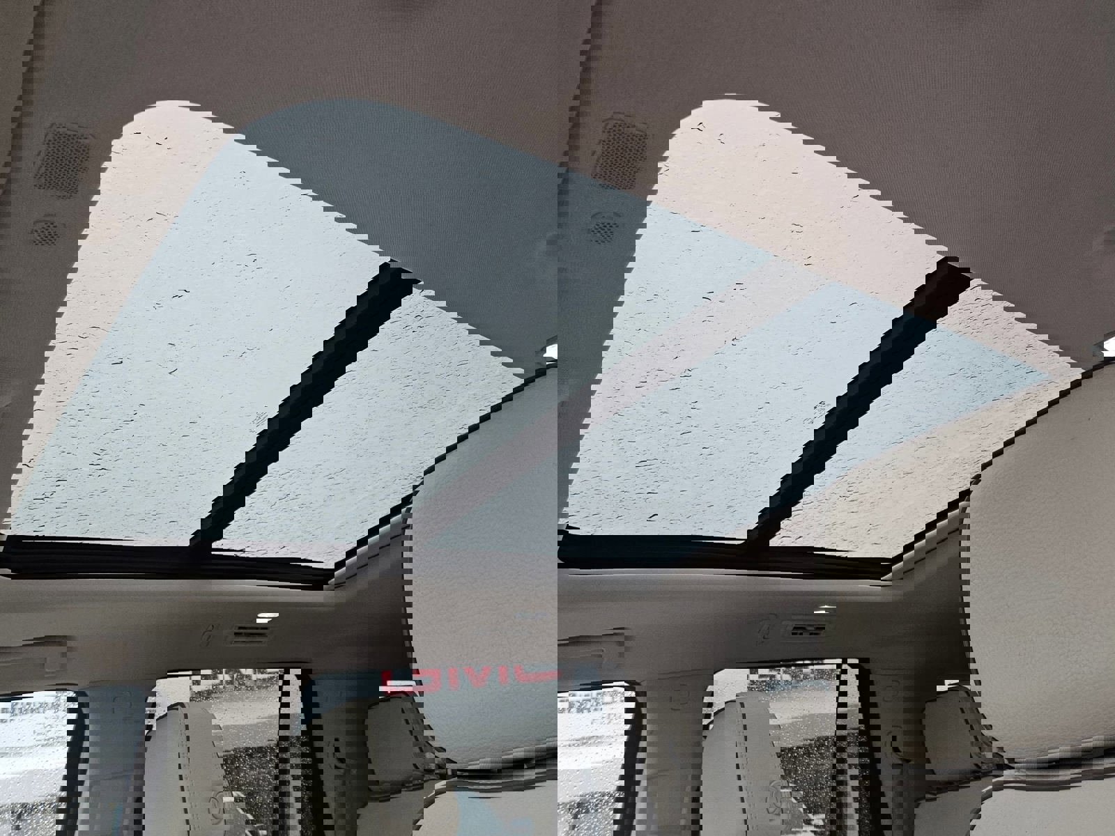 Used 2021 GMC Yukon Denali w/ Denali Premium Package image 26