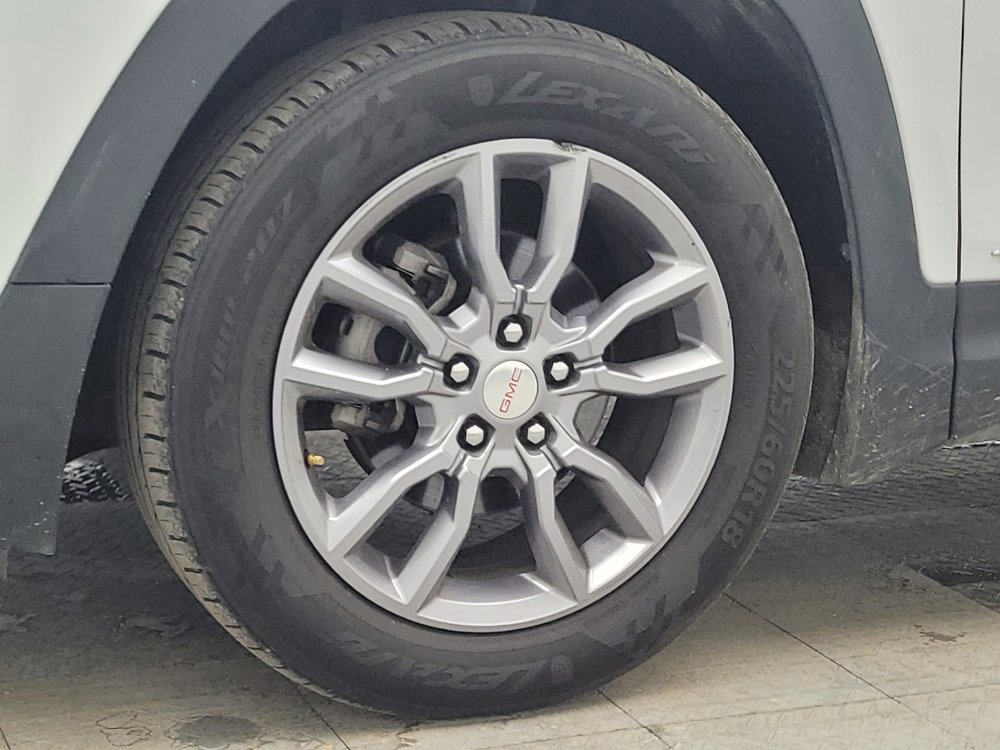 Used 2022 GMC Terrain SLT image 31