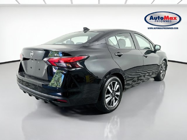 Used 2024 Nissan Versa SV FWD image 2