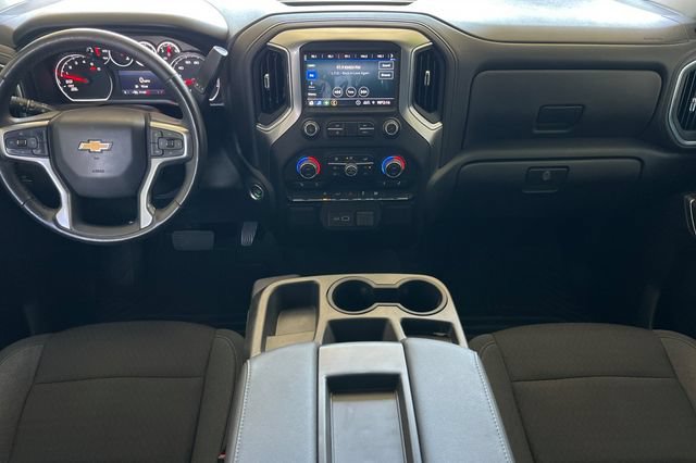 Used 2022 Chevrolet Silverado 1500 LT RWD image 16
