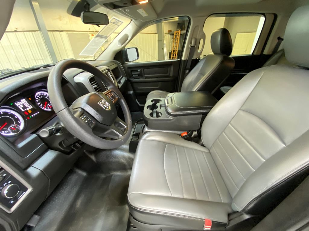 Used 2024 RAM 1500 Tradesman w/ Chrome Appearance Group AWD/4WD image 22