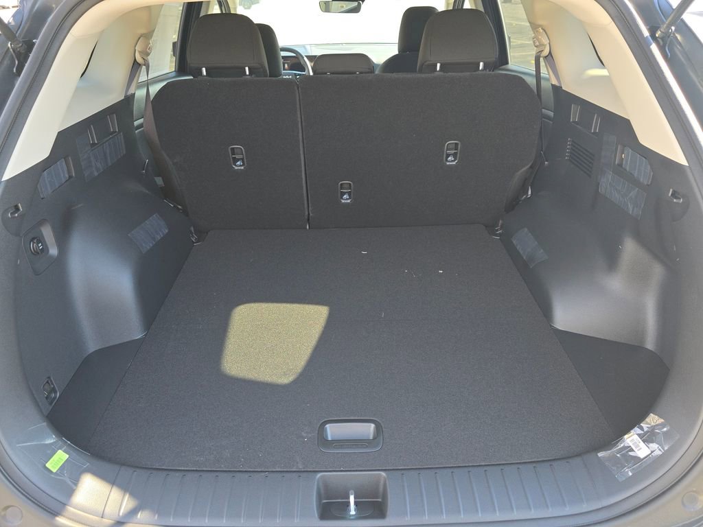New 2026 Kia Sportage LX image 17