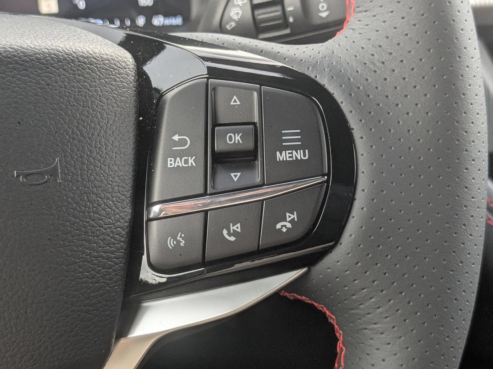 New 2026 Ford Explorer ST-Line AWD/4WD image 18