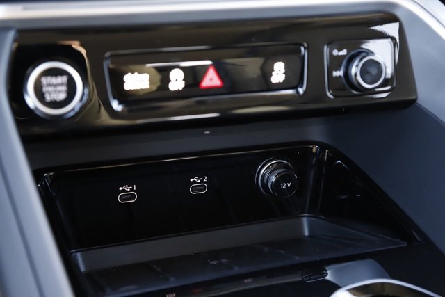 New 2025 Audi Q5 Premium Plus image 29