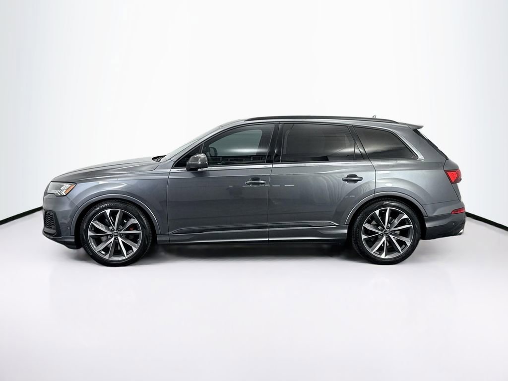 Used 2023 Audi SQ7 Prestige w/ Prestige Package image 8