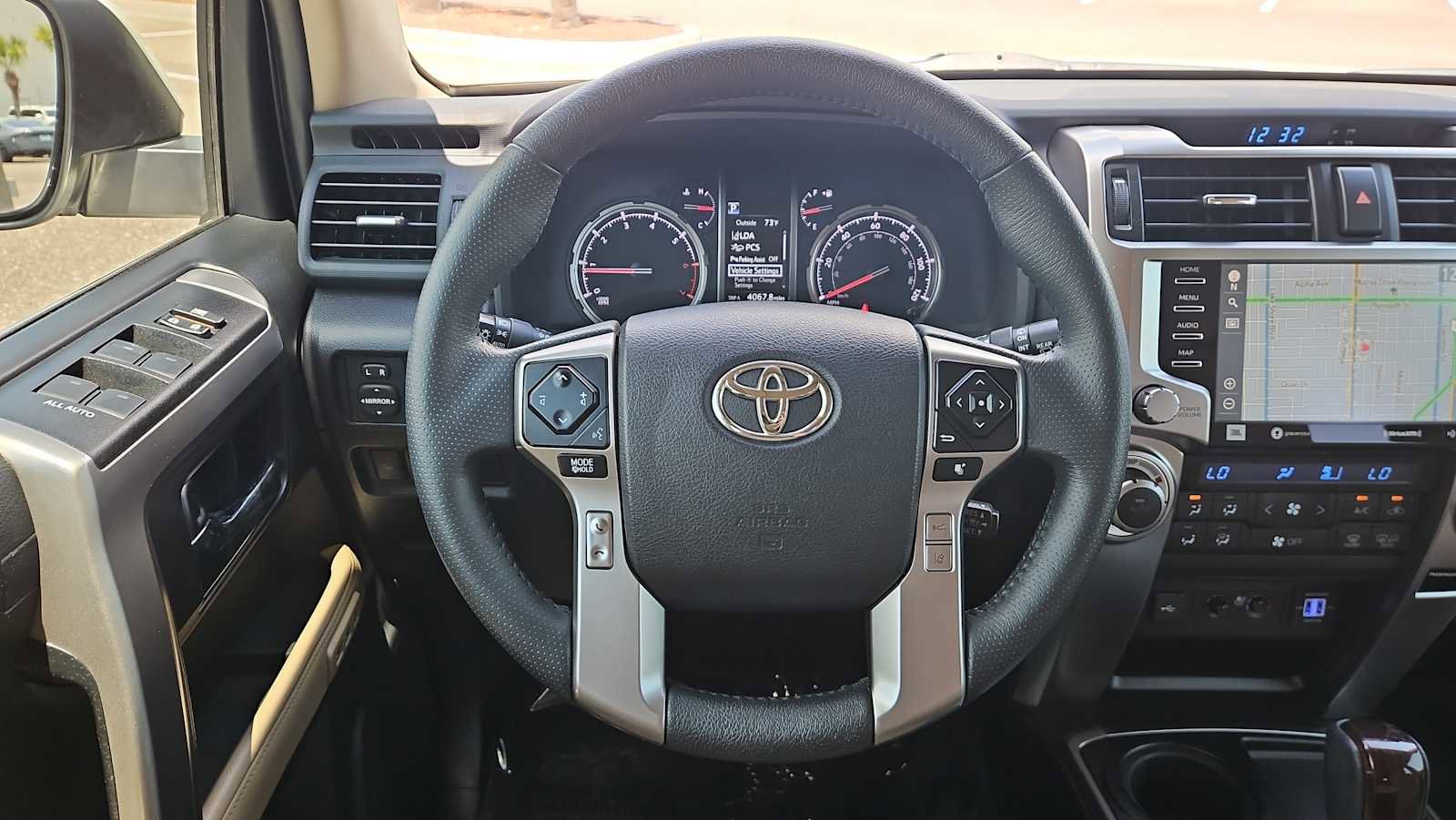 Used 2021 Toyota 4Runner Limited RWD image 11