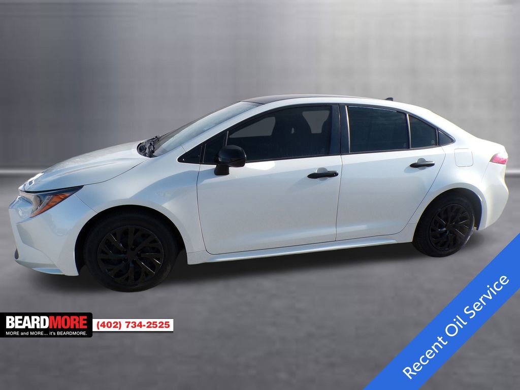 Used 2021 Toyota Corolla LE w/ Carpet Mat Package (TMS) image 3