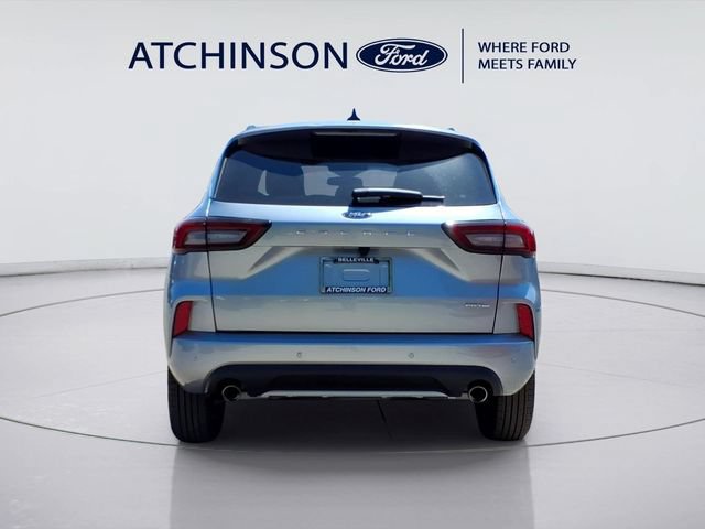 Certified 2024 Ford Escape ST-Line w/ Tech Pack #1 AWD/4WD image 5