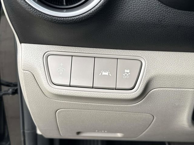 Used 2021 Kia Forte LXS image 32