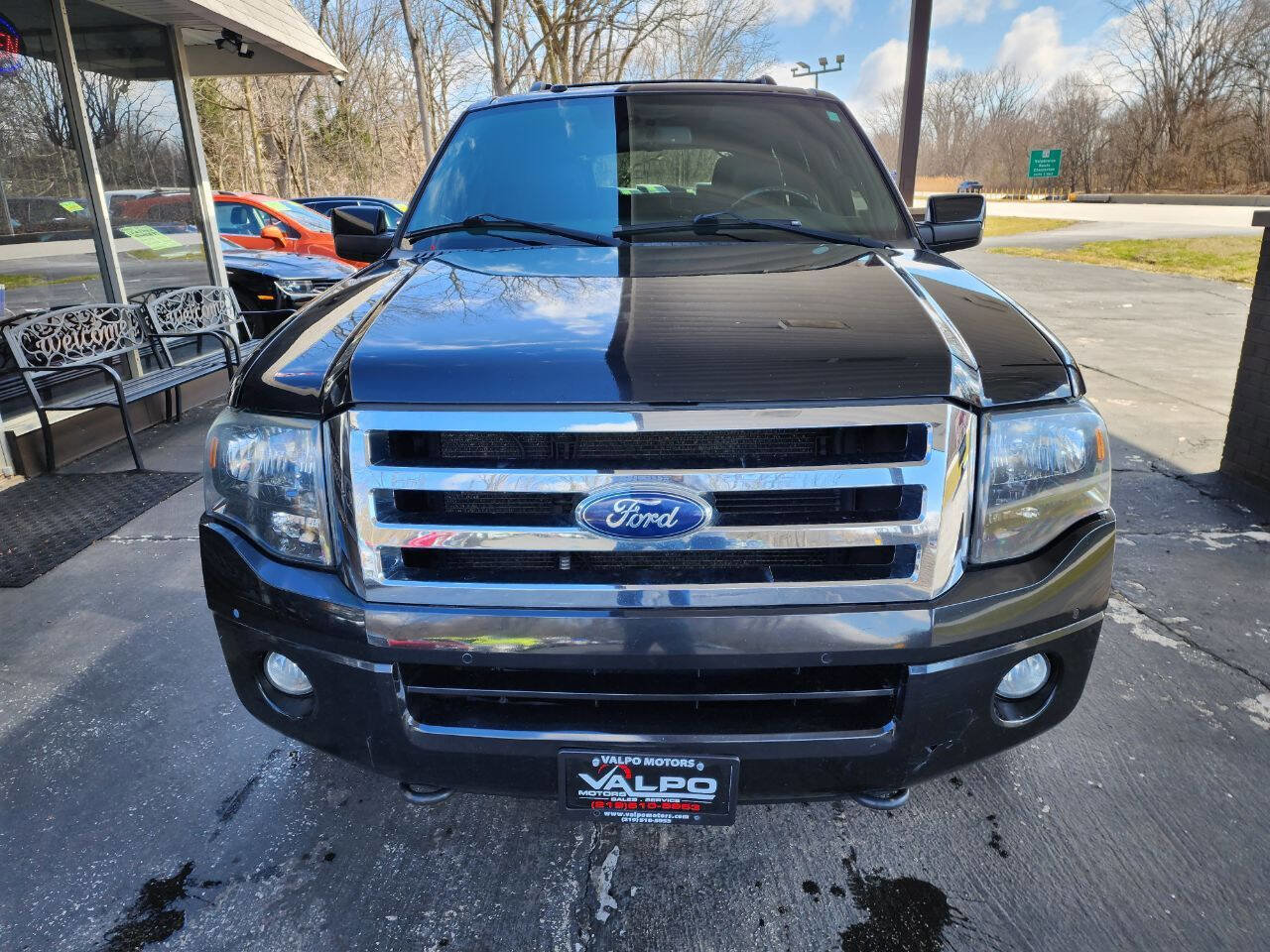 Used 2013 Ford Expedition Limited image 3