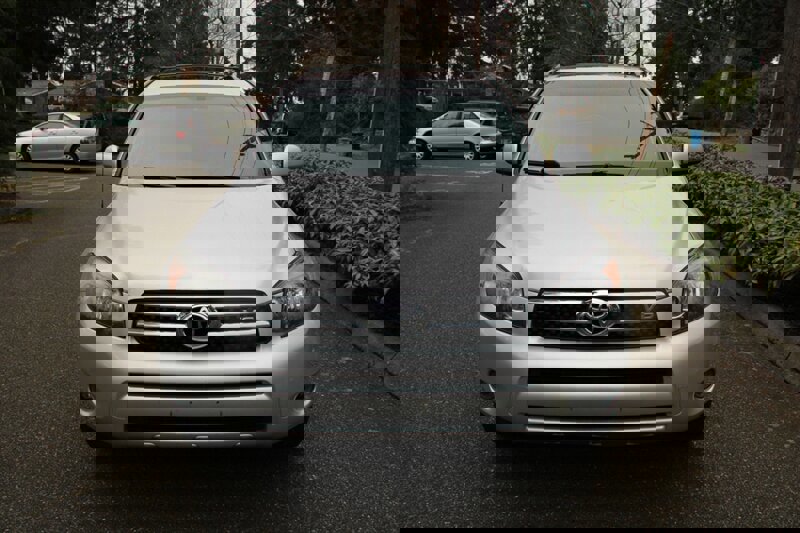 Used 2007 Toyota RAV4 Limited image 10