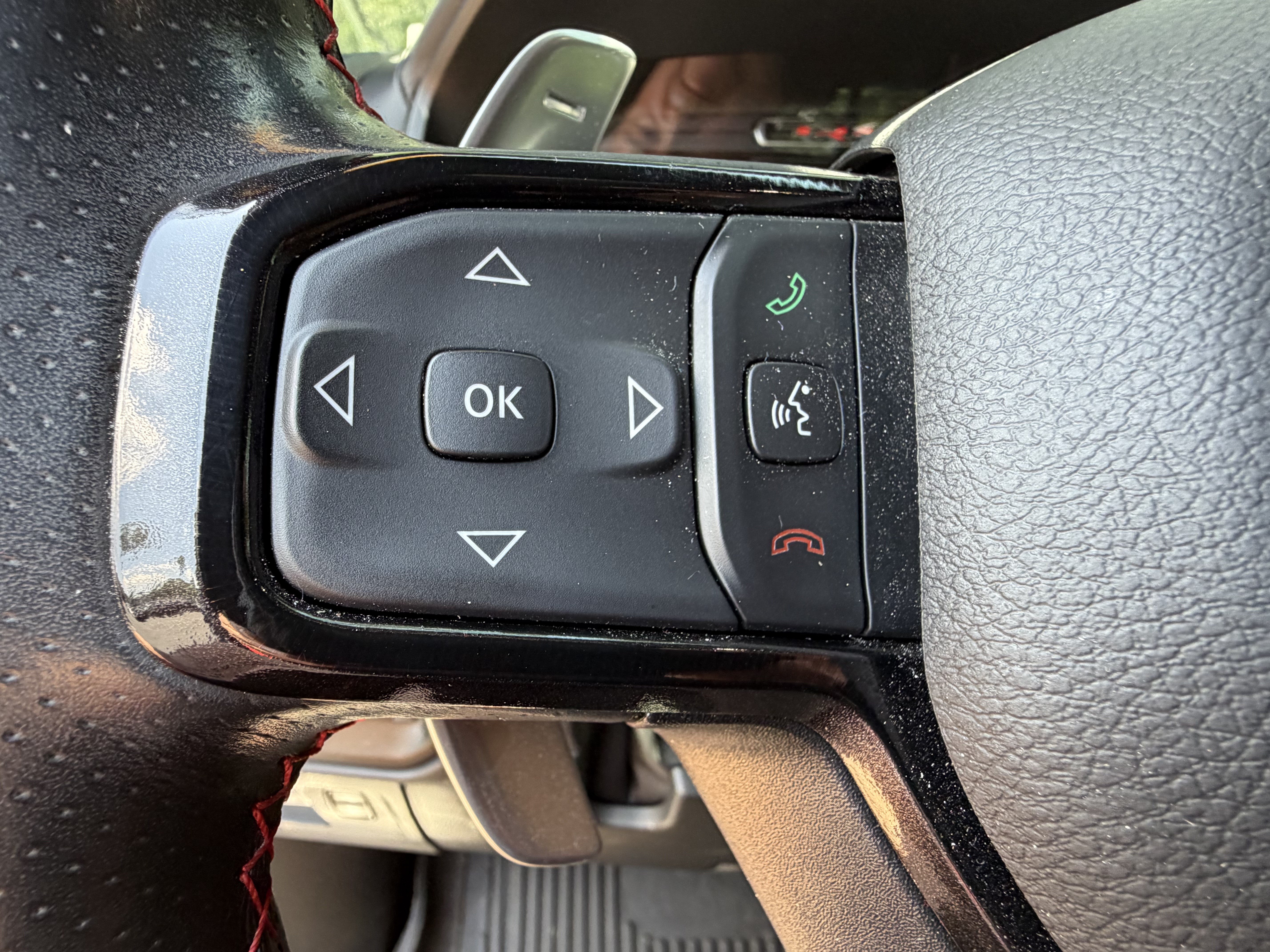 Used 2022 RAM 1500 TRX w/ TRX Level 2 Equipment Group AWD/4WD image 19
