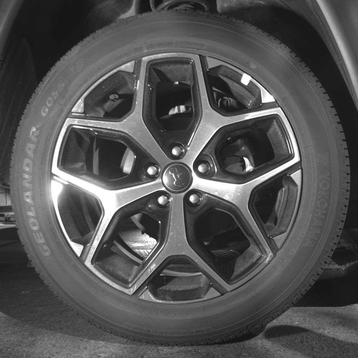 Used 2025 Jeep Compass Limited image 15