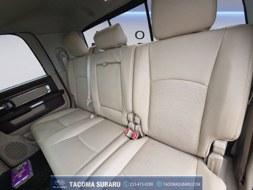 Used 2016 RAM 3500 Laramie w/ Convenience Group AWD/4WD image 16