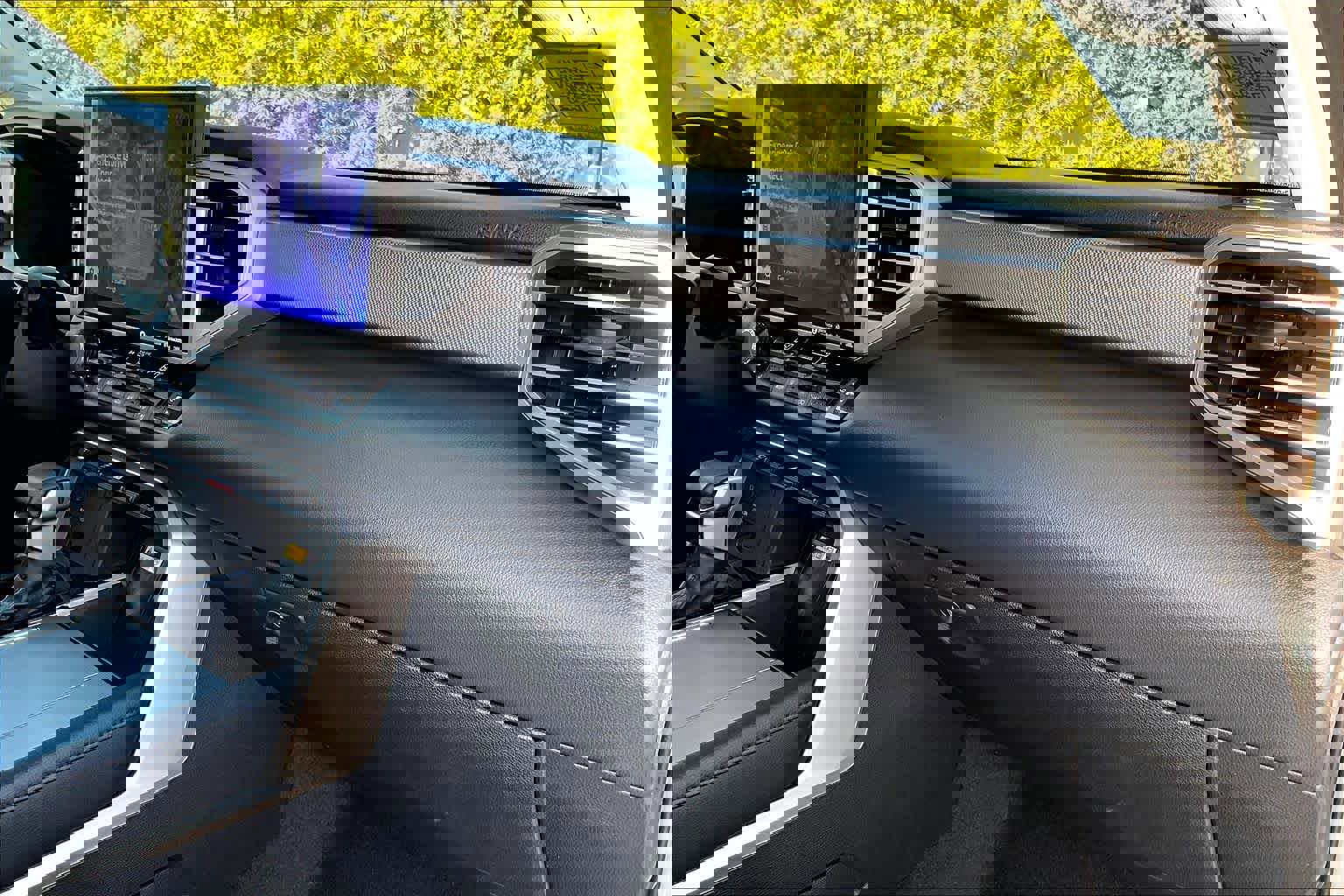 Used 2024 Toyota Sequoia Limited image 17