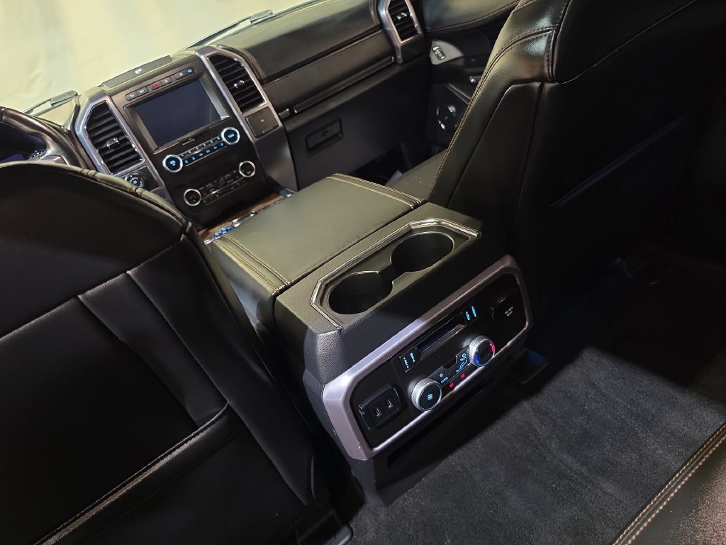 Used 2020 Ford Expedition Platinum AWD/4WD image 23
