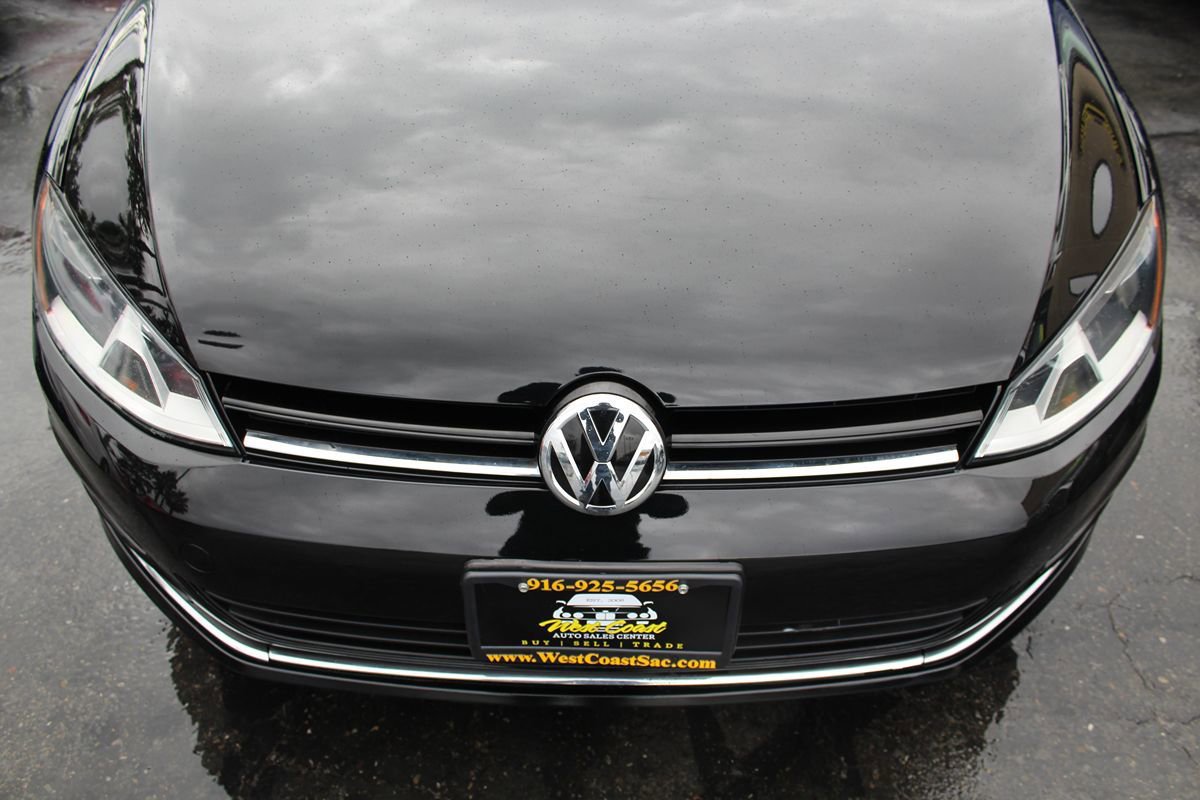 Used 2017 Volkswagen Golf SE FWD image 9