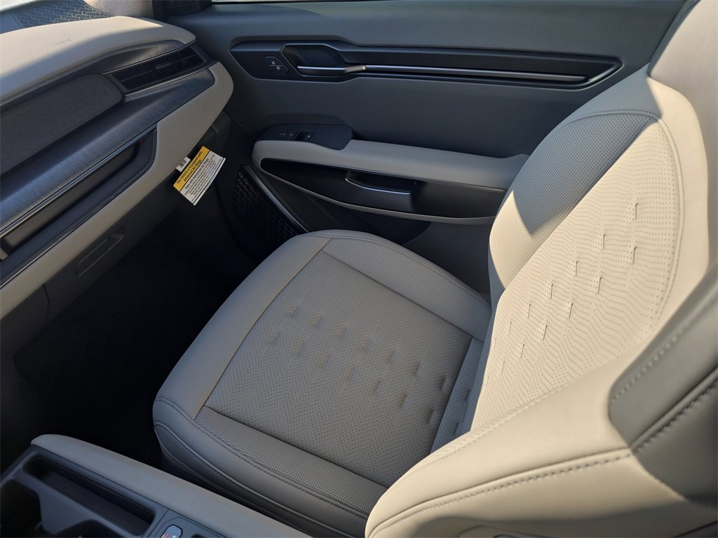 New 2026 Kia EV9 Wind image 18