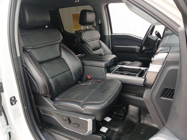 Used 2024 Ford F250 Lariat w/ Lariat Ultimate Package AWD/4WD image 40