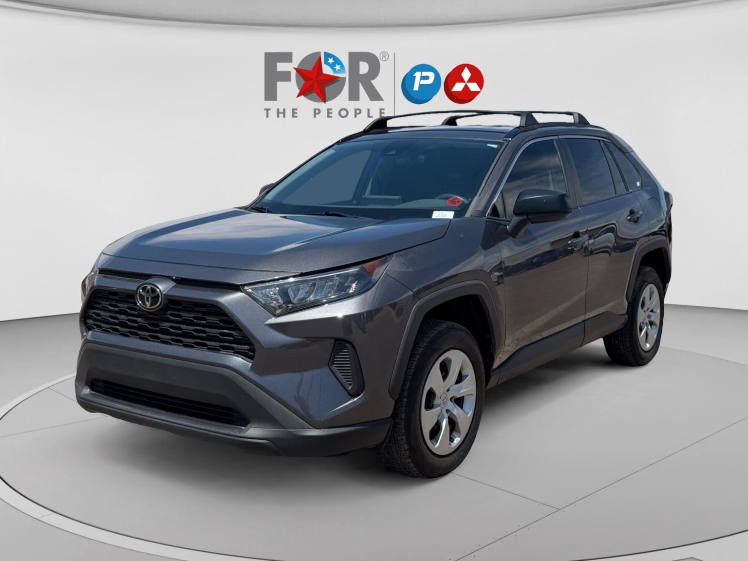 Used 2021 Toyota RAV4 LE w/ Carpet Mat Package (TMS) FWD image 1