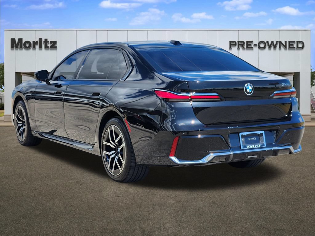Used 2024 BMW 740i RWD image 7