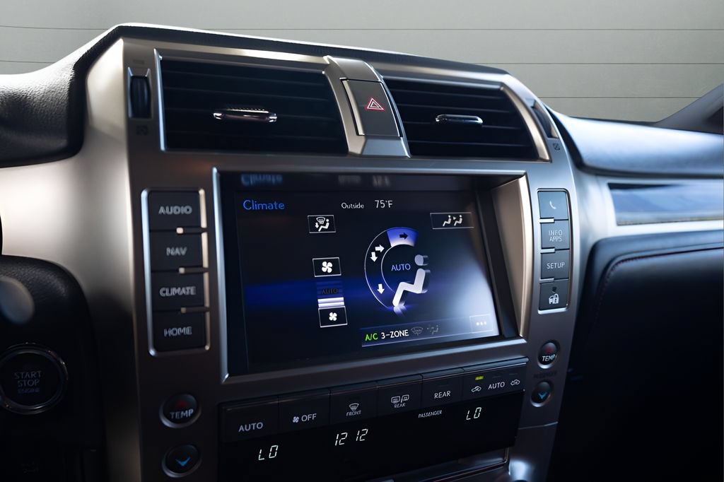 Used 2021 Lexus GX 460 Premium w/ Premium Package AWD/4WD image 20
