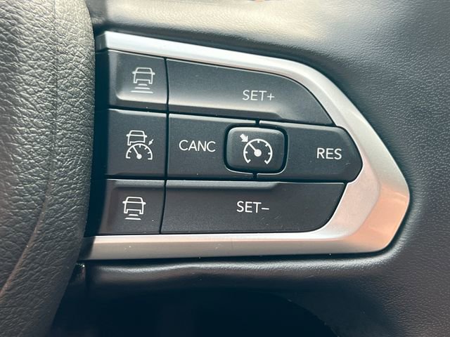 Used 2022 Jeep Compass Limited image 22