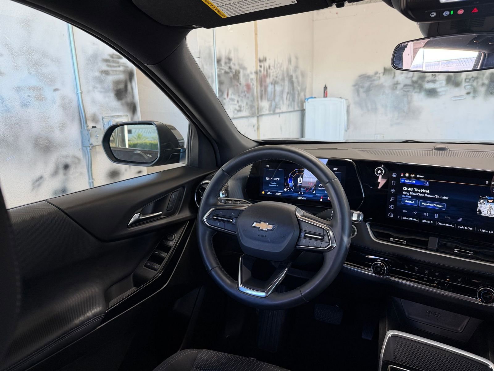 Used 2025 Chevrolet Equinox LT image 33