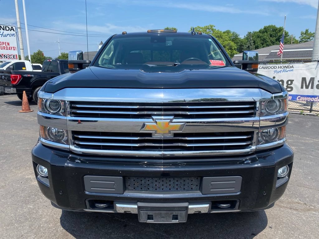 Used 2016 Chevrolet Silverado 2500 High Country w/ High Country Premium Package AWD/4WD image 7