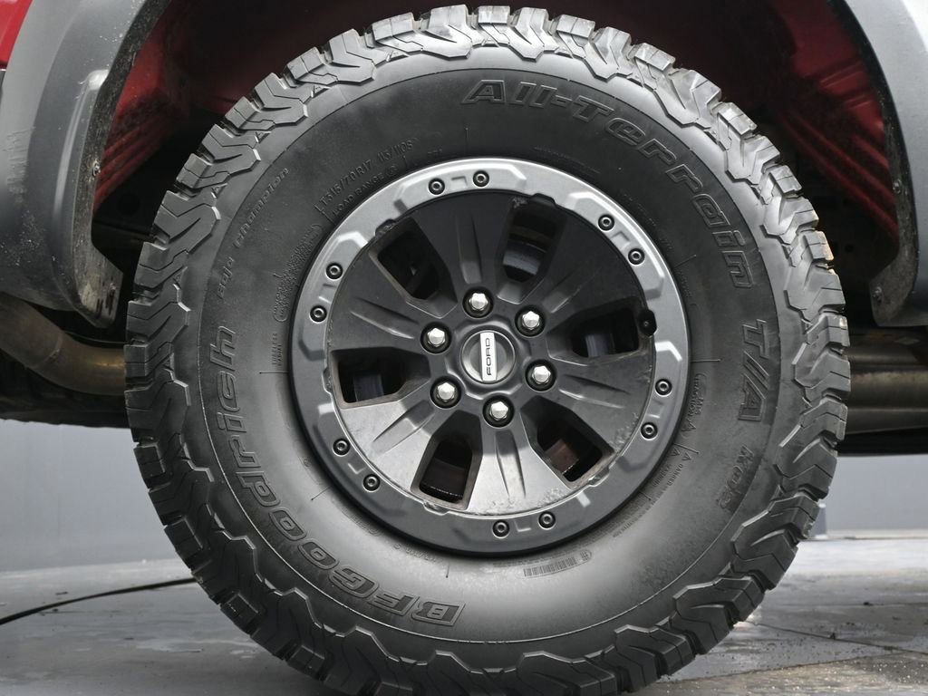 Used 2017 Ford F150 Raptor w/ Equipment Group 802A Luxury image 9