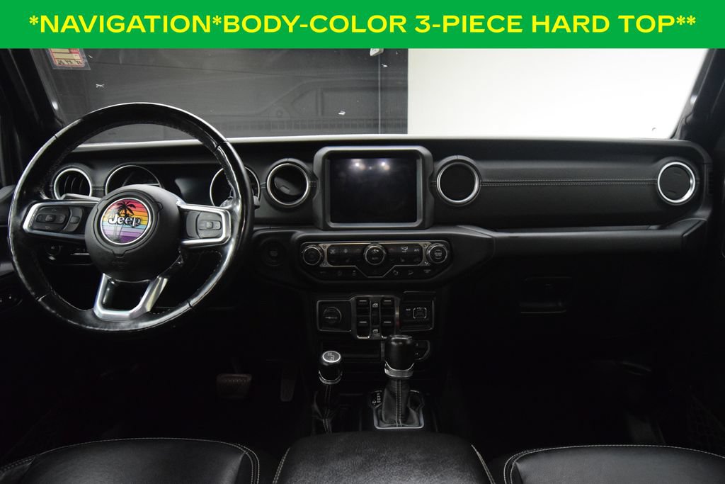 Used 2021 Jeep Wrangler Unlimited Sahara AWD/4WD image 4