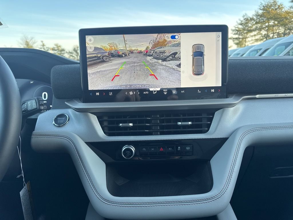New 2026 Ford Explorer Active w/ Active Comfort Package image 17